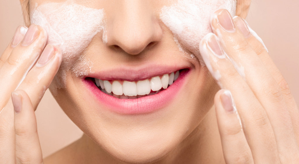 Why Everyone Should Start Double Cleansing: The Benefits of This Effective Skin Care Routine